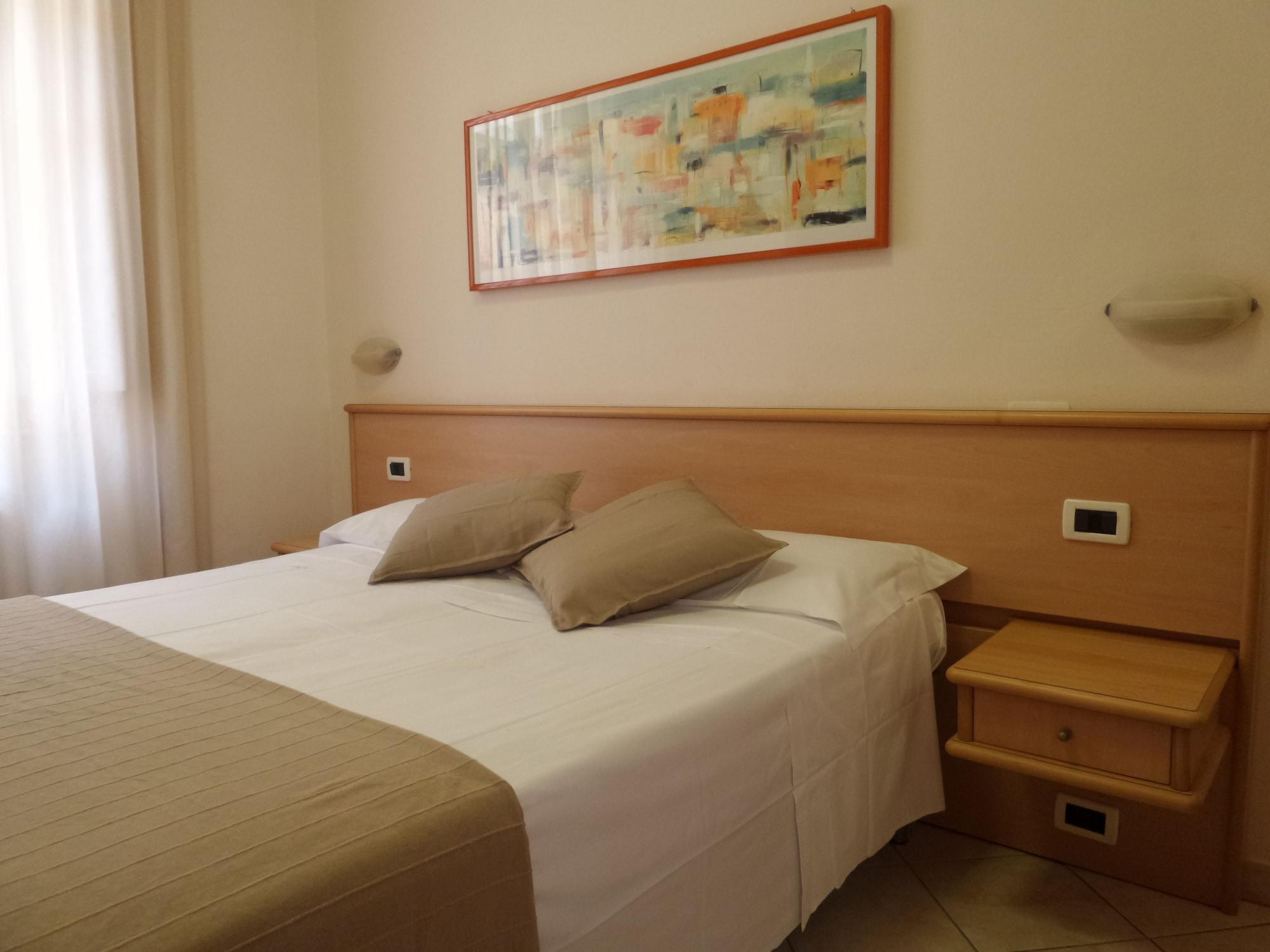 Hotel Astor Pisa Ngoại thất bức ảnh