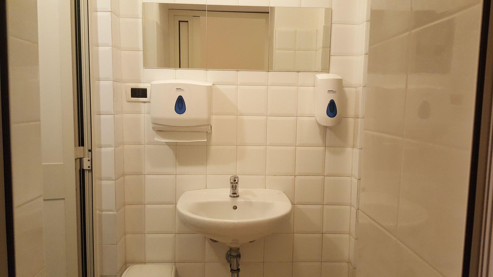 Hotel Astor Pisa Ngoại thất bức ảnh