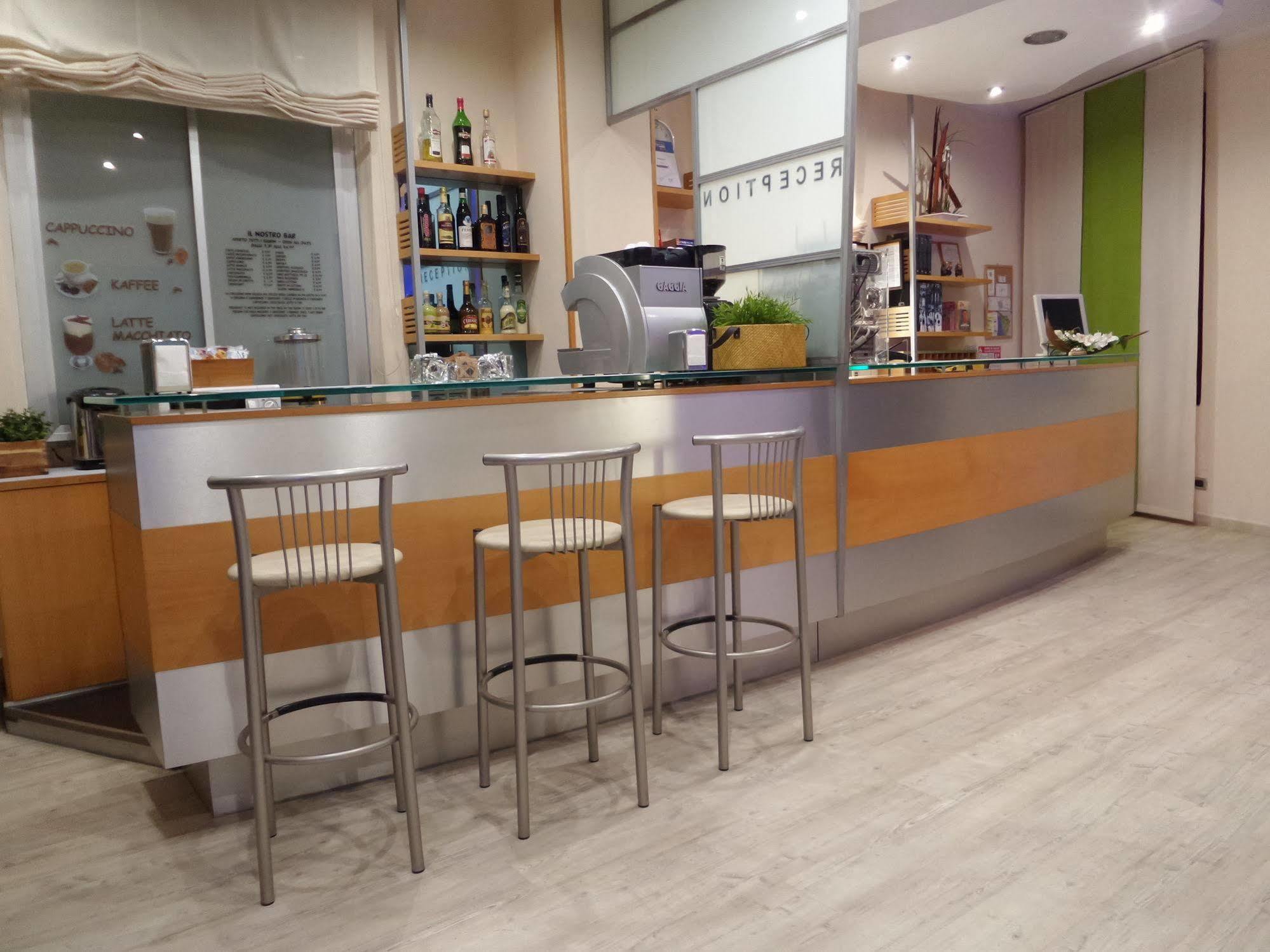 Hotel Astor Pisa Ngoại thất bức ảnh