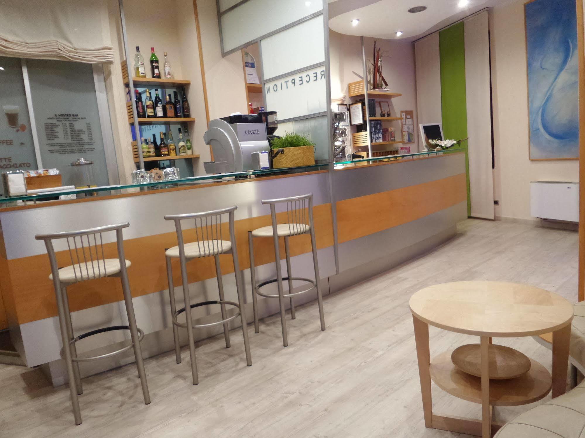 Hotel Astor Pisa Ngoại thất bức ảnh