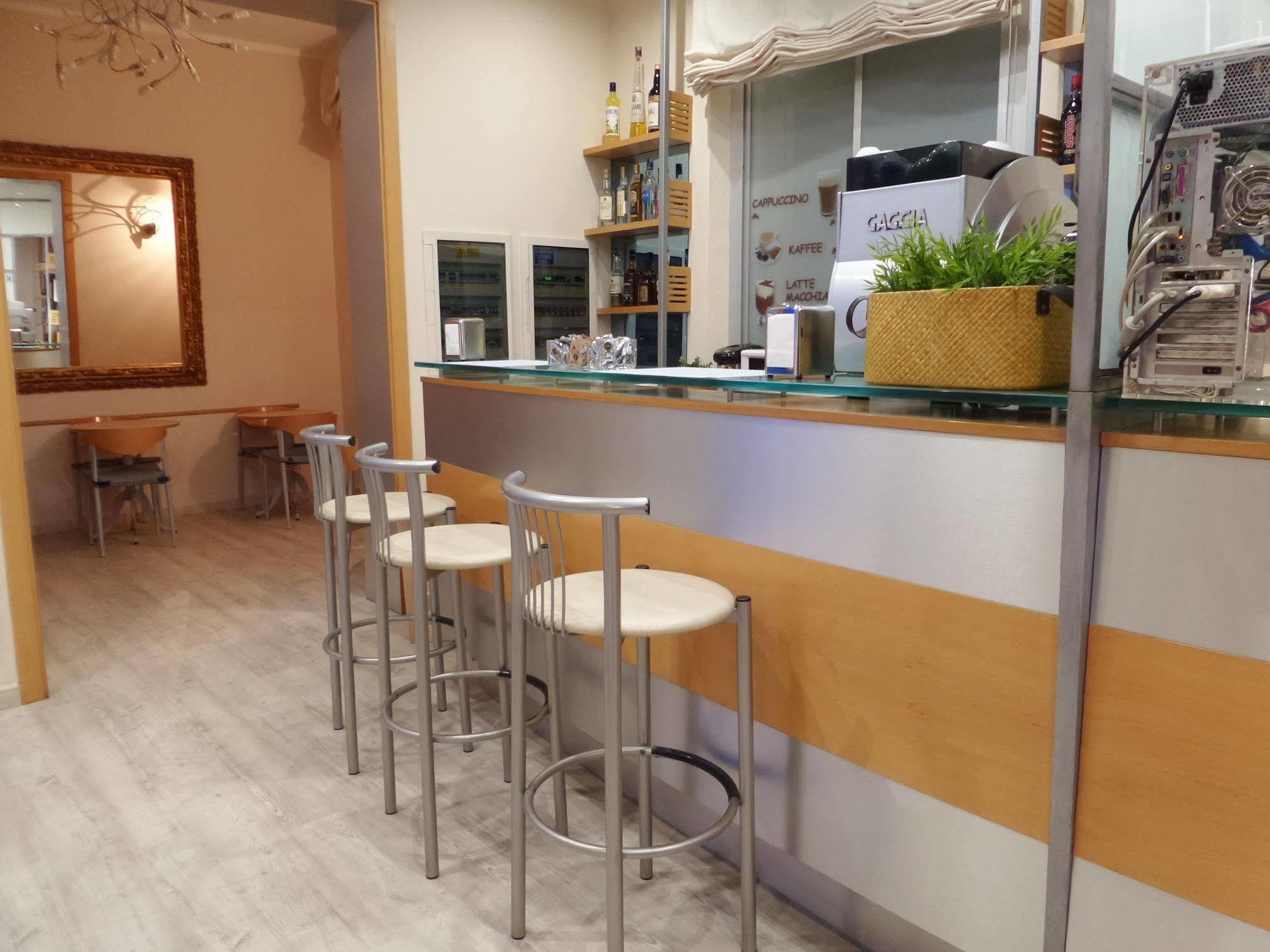 Hotel Astor Pisa Ngoại thất bức ảnh