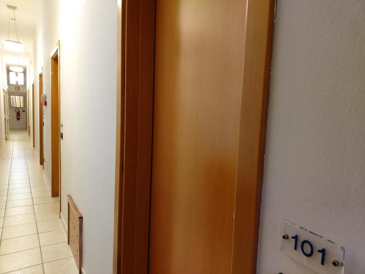 Hotel Astor Pisa Ngoại thất bức ảnh